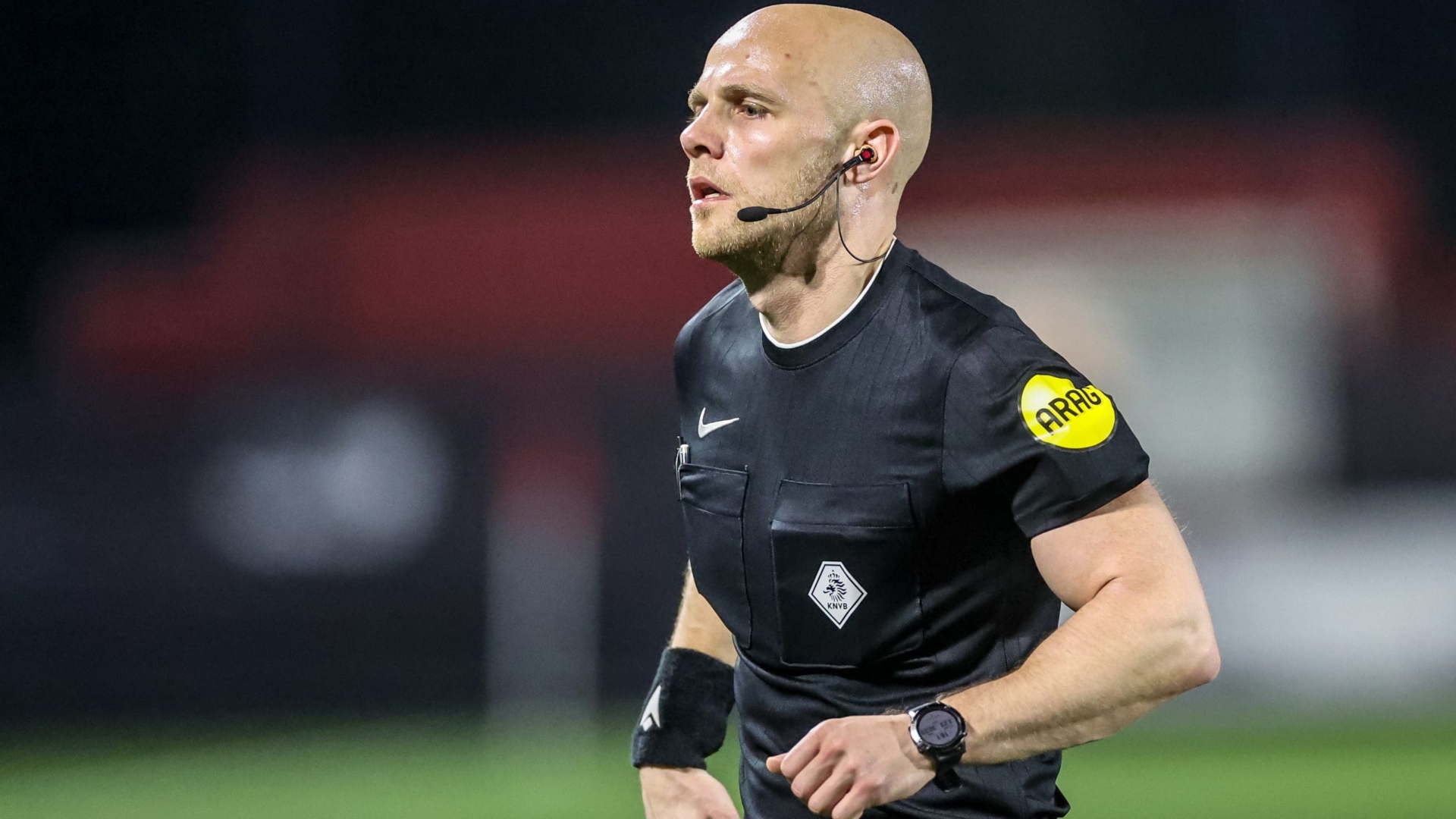Arbitrage voor thuiswedstrijden tegen Jong Ajax en Roda JC bekend