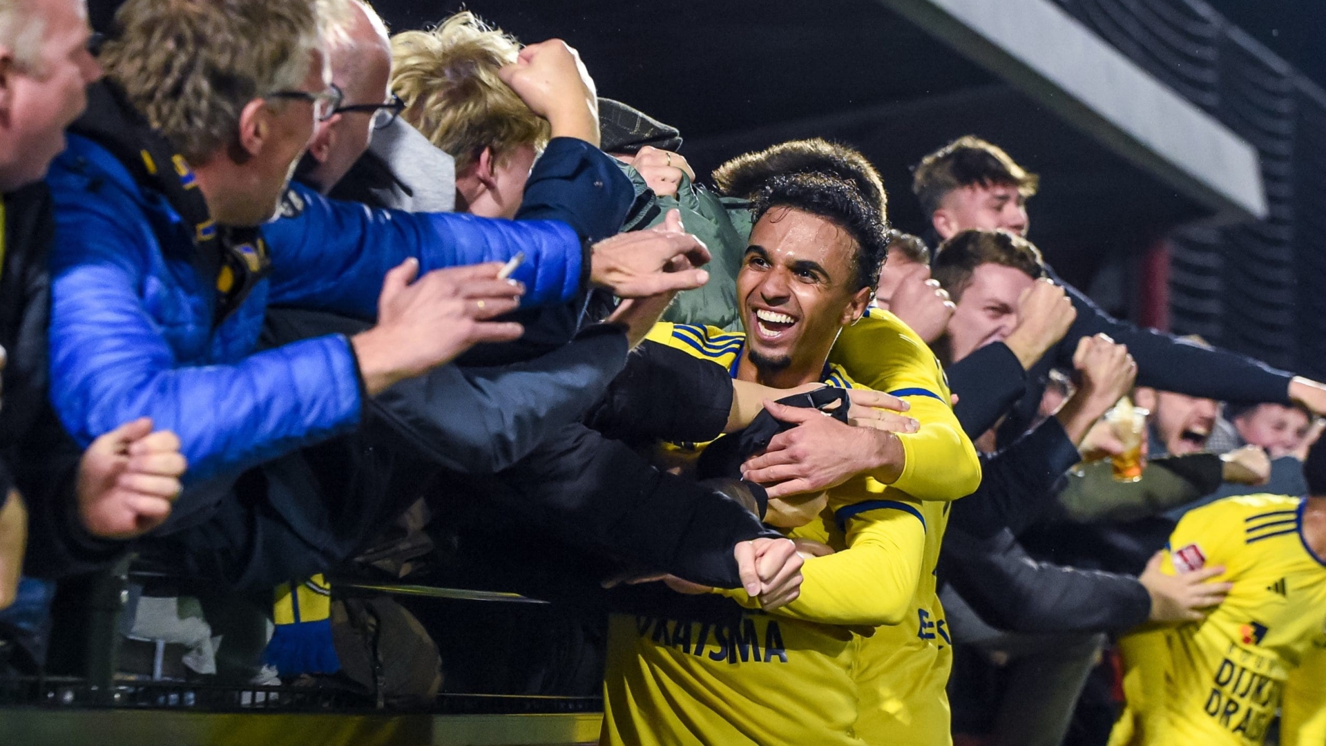 Kaartverkoop uitwedstrijd tegen Jong AZ begint dinsdag om 10.00 uur