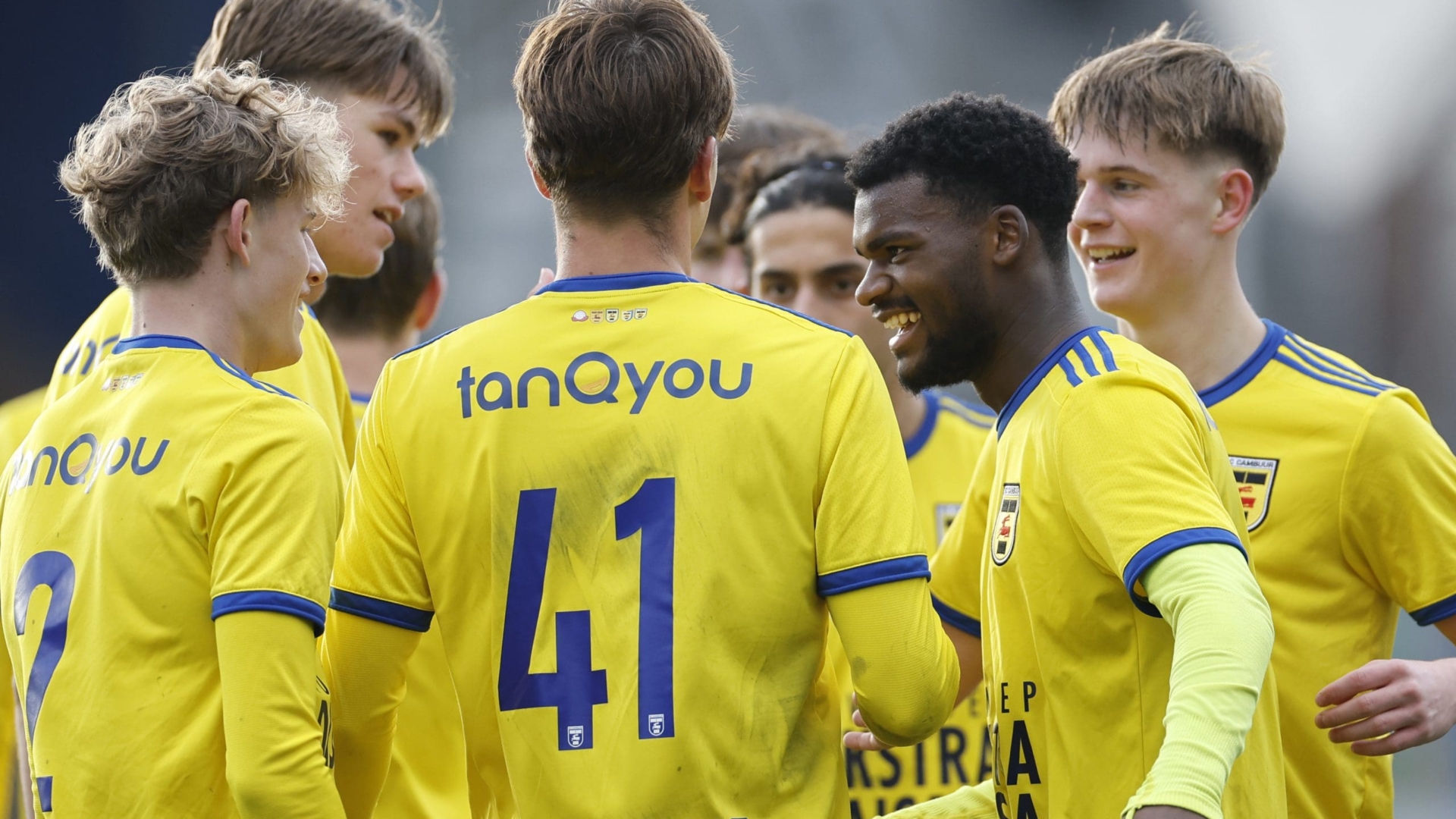 Overzicht jeugdopleiding: O21 handhaaft zich, O19 wint derby