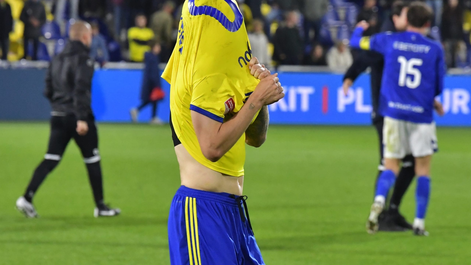 SC Cambuur vergeet kansen af te maken en is uitgeschakeld in de Play-Offs