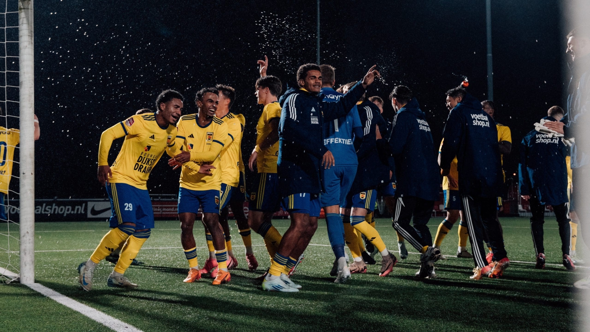 Praktische informatie uitwedstrijd tegen Jong AZ