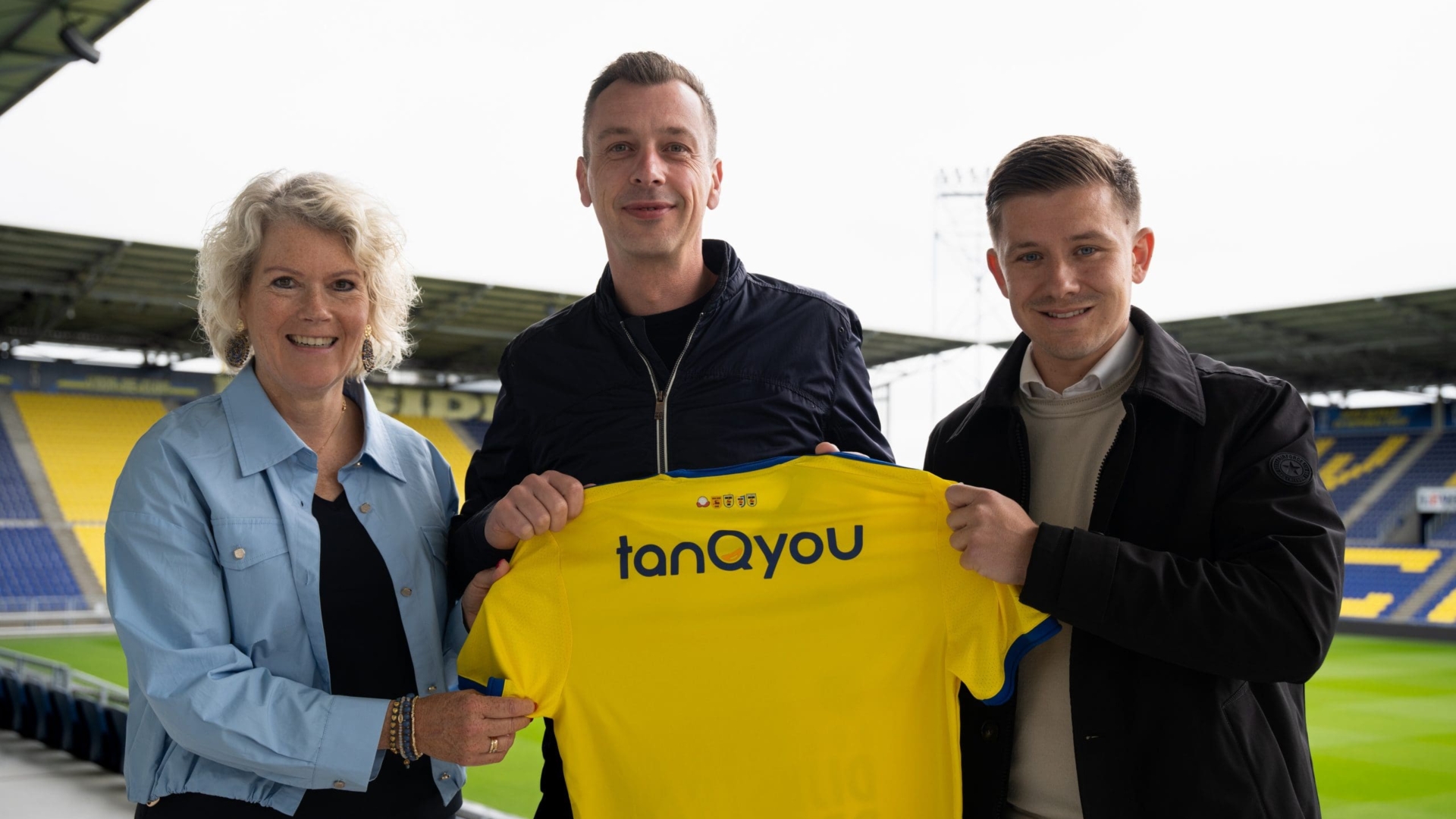 Van tankpas tot thuisbasis: TanQyou blijft SC Cambuur trouw als fan én rugsponsor