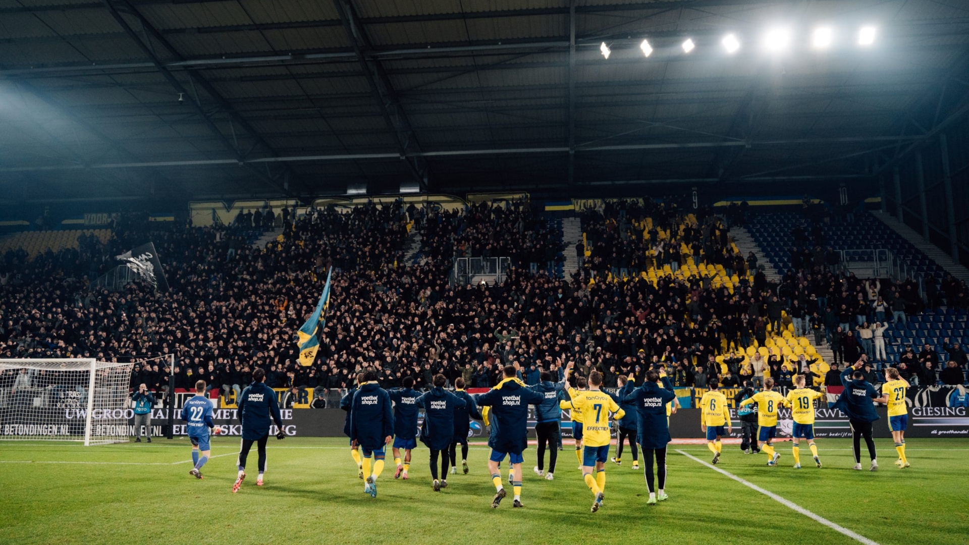 Noord-tribune voor thuiswedstrijd tegen VVV-Venlo uitverkocht