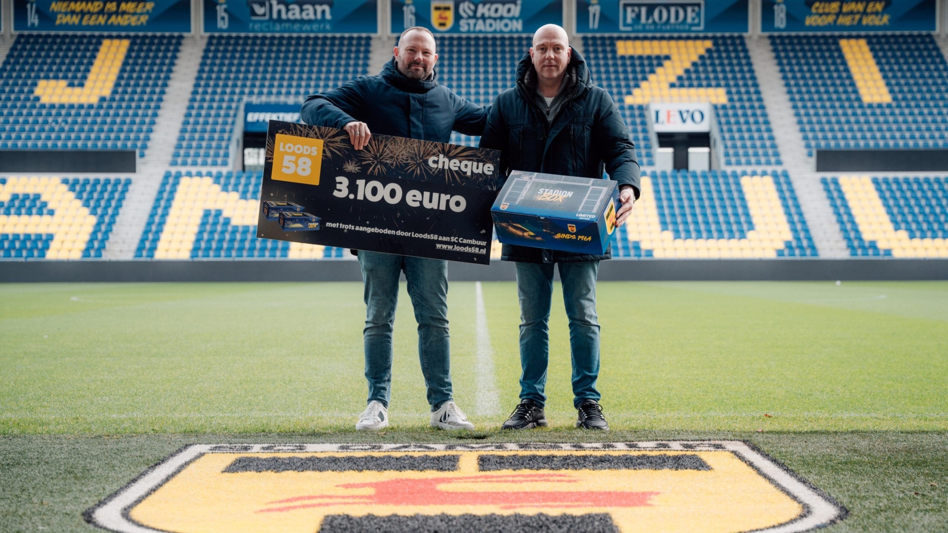 SC Cambuur ontvangt fraaie cheque van Loods 58