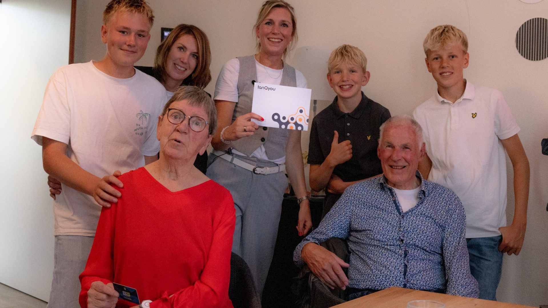 TanQyou Tribune Helden | Liefdevolle echtgenoot Rein (77)