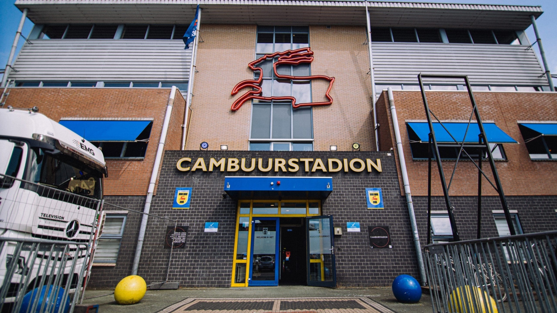 Administratie oude stadion vrijdag gesloten