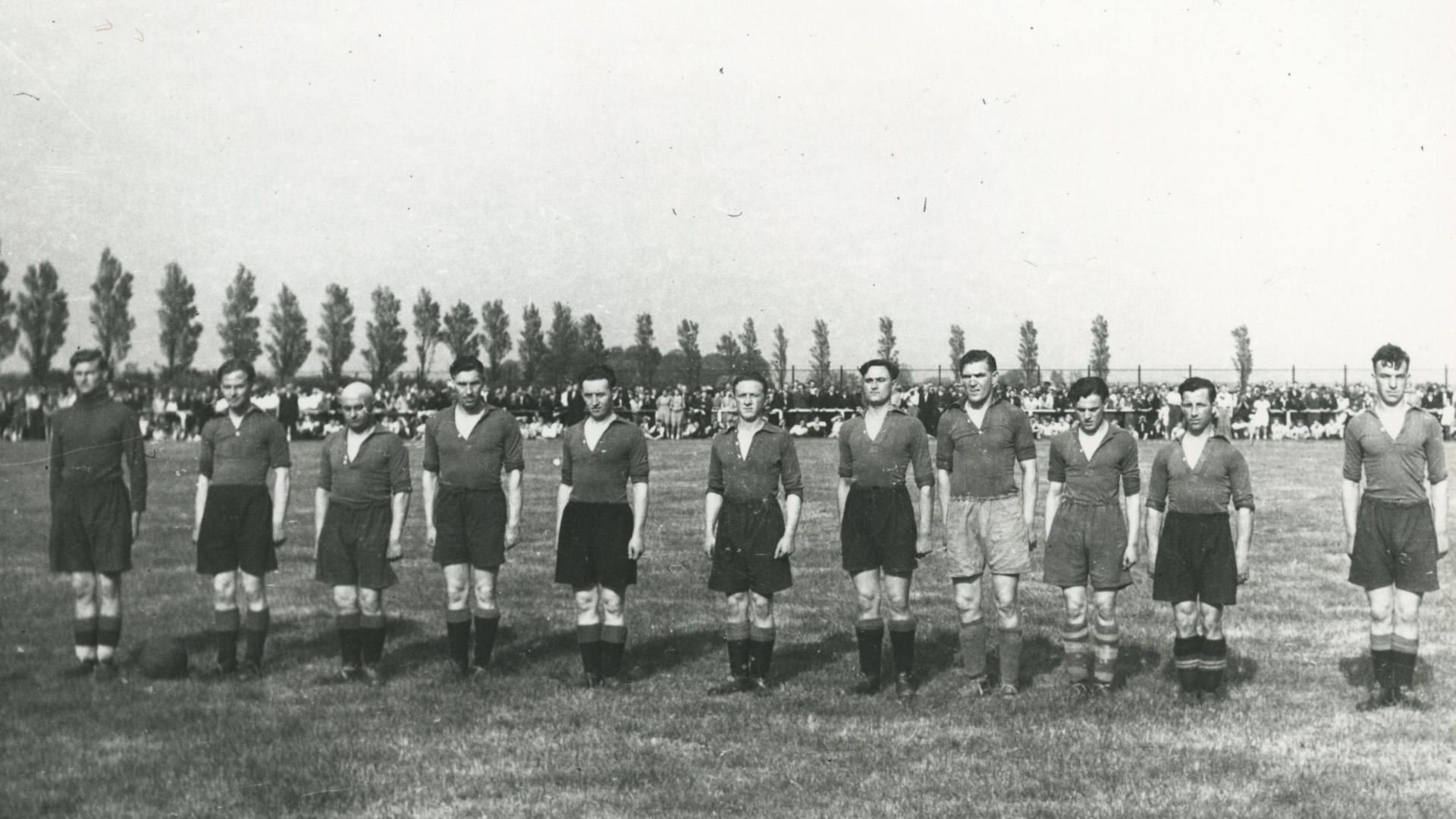 80 jaar vrijheid | Wedstrijd tussen Leeuwarder elftal en bevrijders