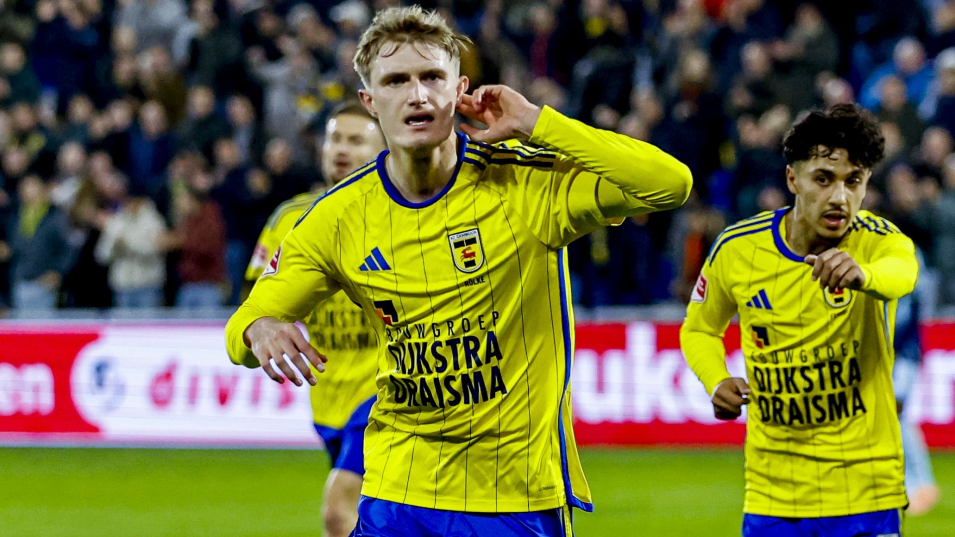 SC Cambuur scoort vier keer en zet ongeslagen thuisreeks voort