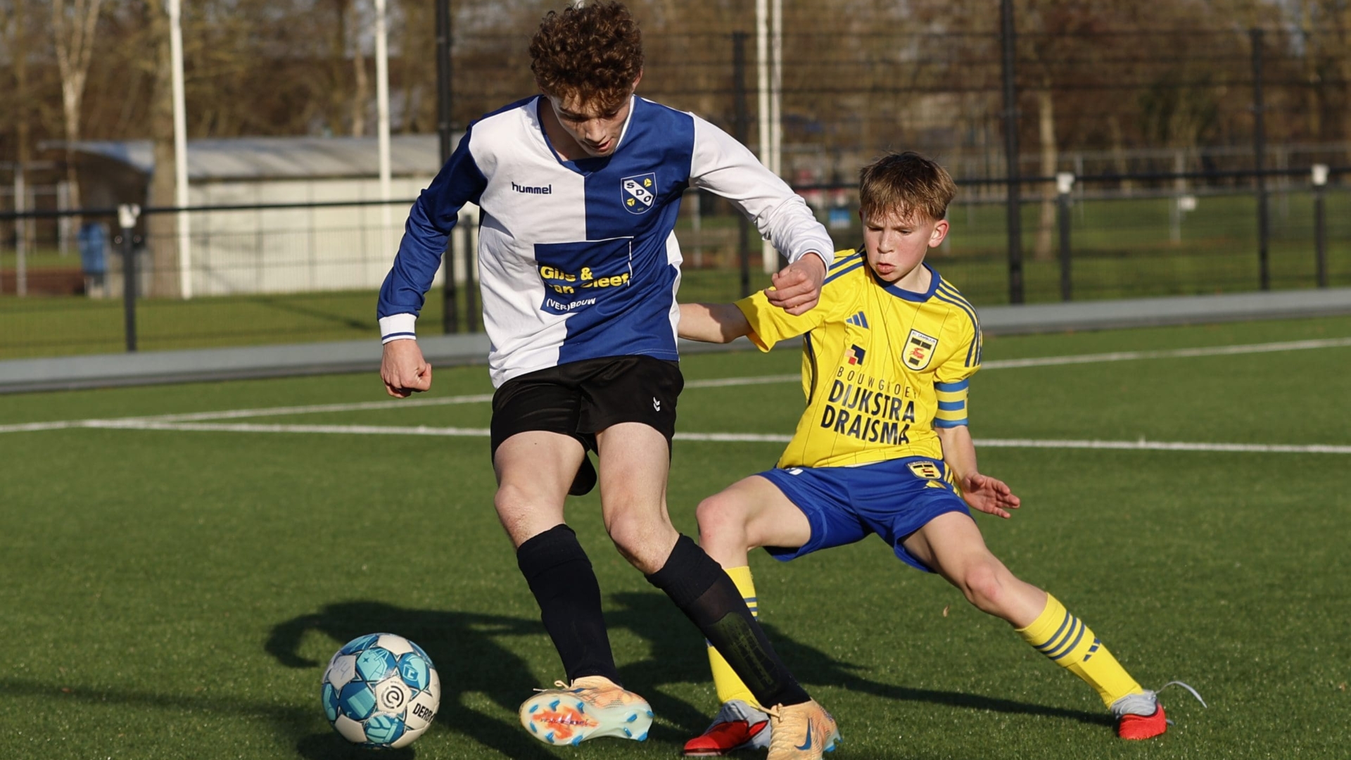 Overzicht jeugdopleiding: winst voor O15 en verlies voor O14