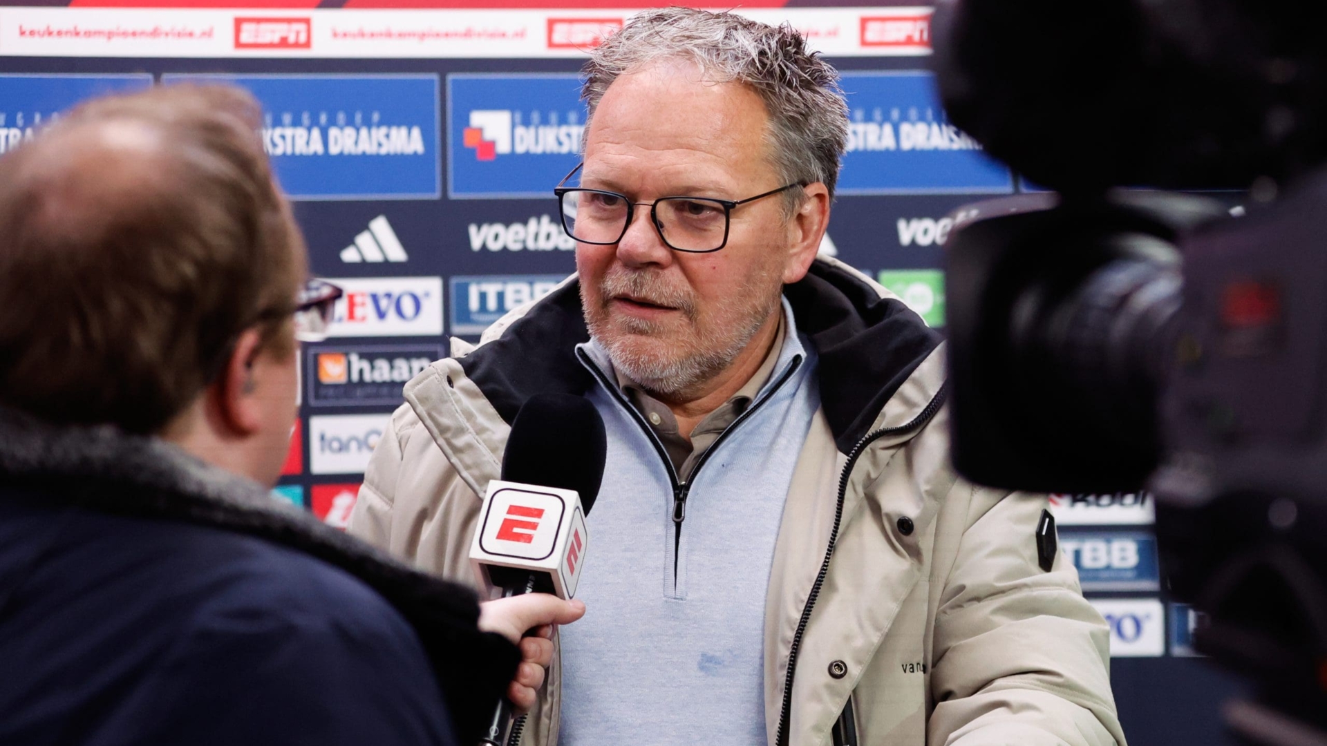 Henk de Jong voor één wedstrijd voorwaardelijk geschorst