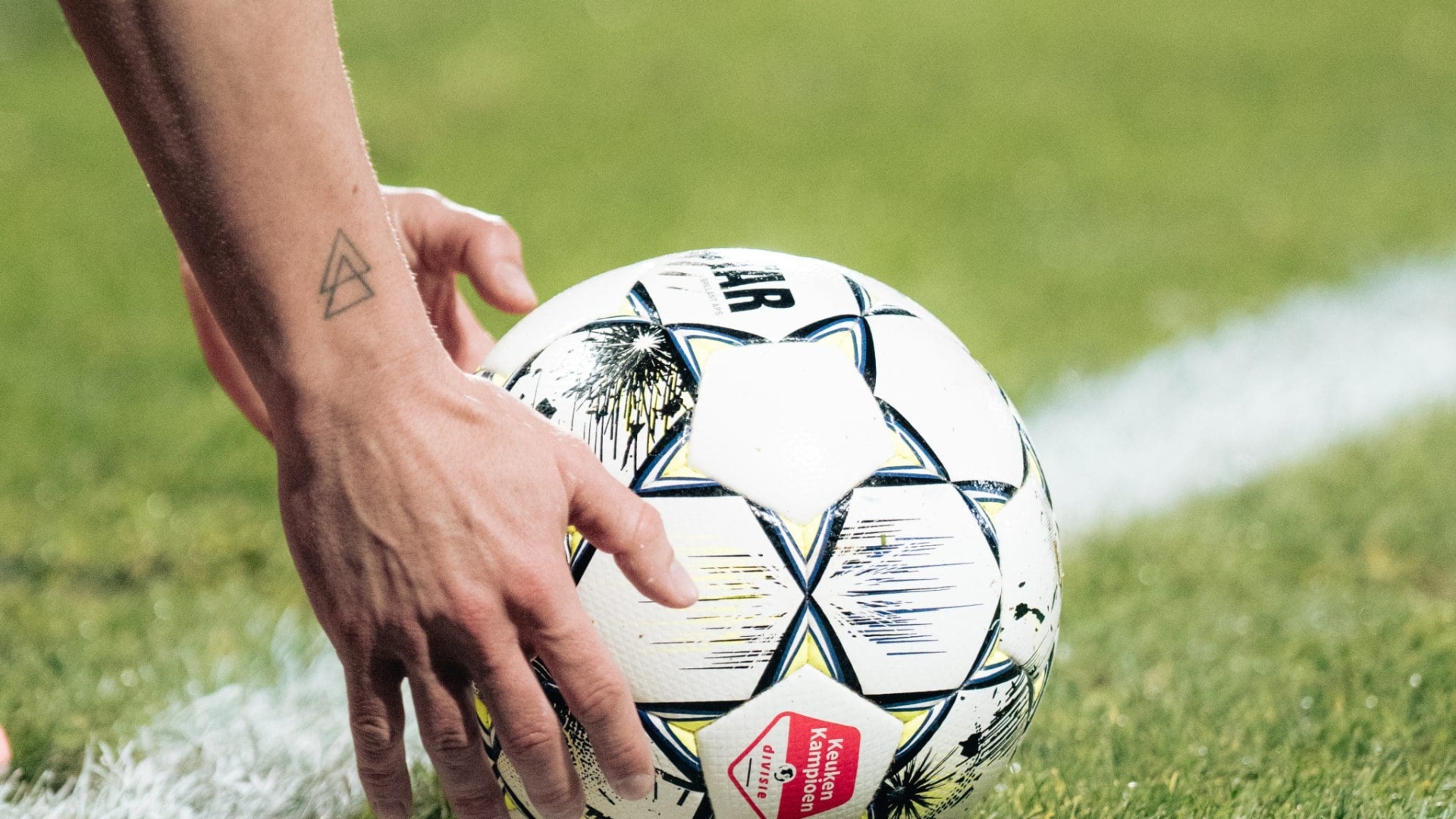 Nieuwe speeldata voor wedstrijden tegen Almere City en FC Emmen